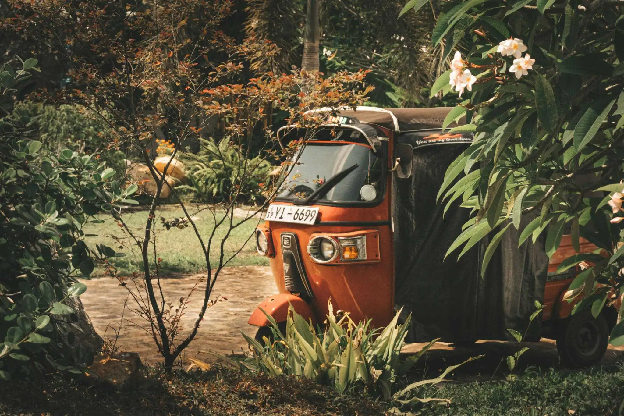Tuk Tuk Sri Lanka